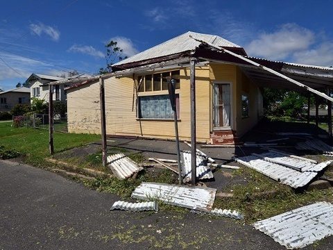 1,500 homes damaged by Cyclone Marcia in Australia