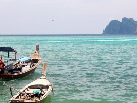 Chinese tourist on tour from Phuket drowns off Koh Phi Phi