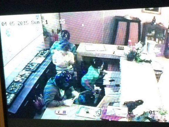 Breaking News: Armed robbery at Phuket massage parlour