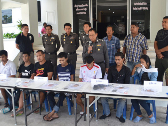 Nine Phuket meth dealers busted, 2,328 pills seized